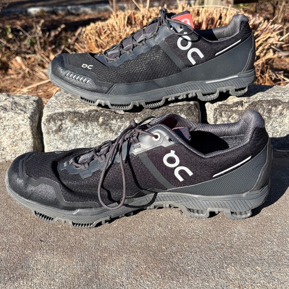 On Running Cloudventure Waterproof Trail shoe black 11.5 main image 5